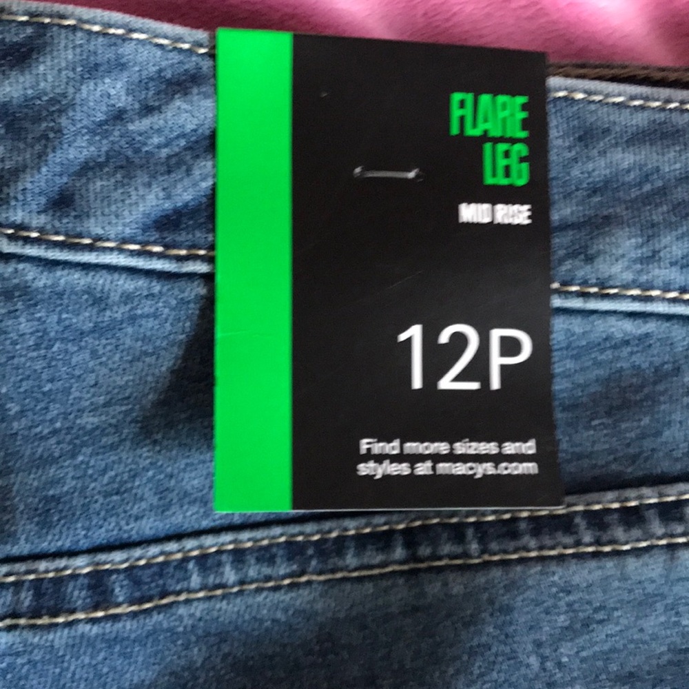 Style & Co. Denim Flare Leg Mid Rise. - Picture 5 of 5